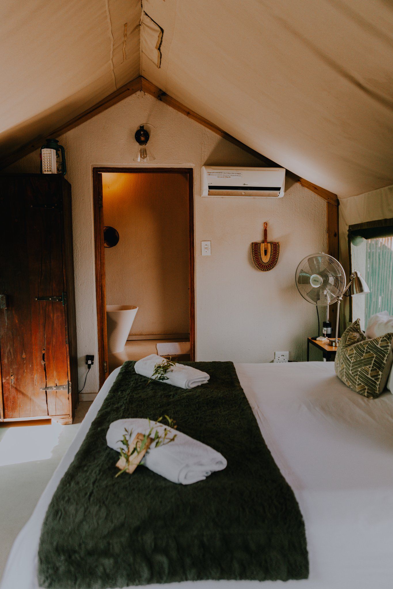 Superior Safari Tent — canvas detail and decor